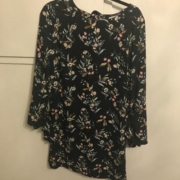 Dex dress - Picture 1 of 3